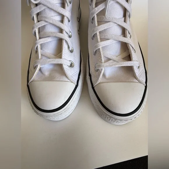Chuck Taylor All Star Lift Platform Canvas women’s size 8.5 - Picture 2 of 12